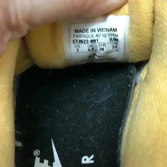 Nike Air Air Max Wheat Color Women's Size 7 - Picture 6 of 7